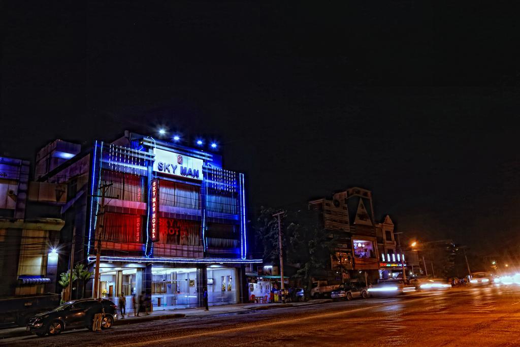 Sky Man Hotel Yangon Eksteriør bilde