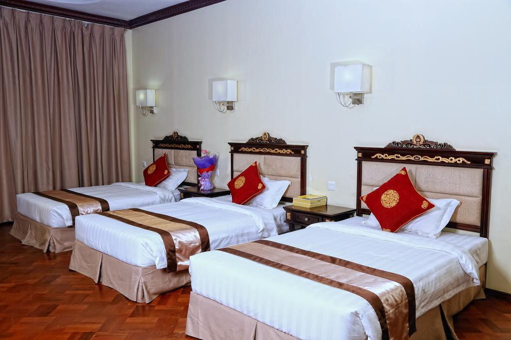 Sky Man Hotel Yangon Eksteriør bilde