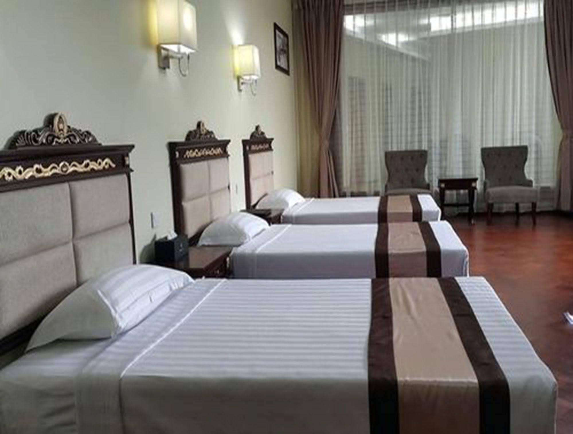 Sky Man Hotel Yangon Eksteriør bilde